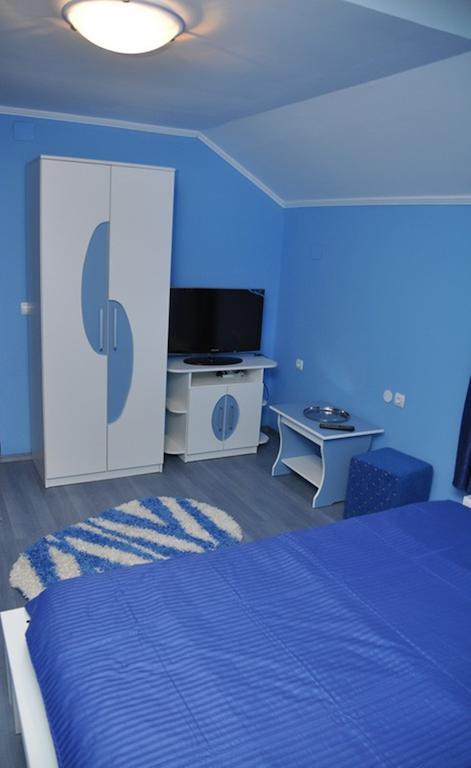 Pensiunea Brancoveneasca Cimpulung Δωμάτιο φωτογραφία
